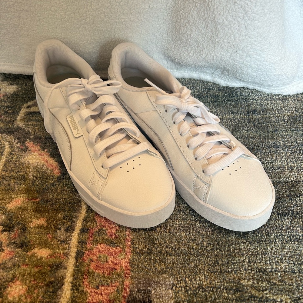 Never worn before